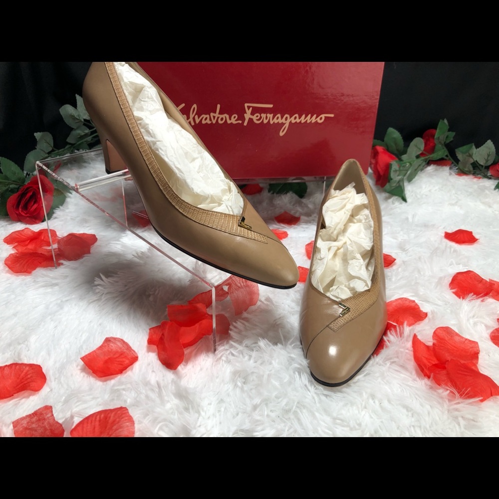 👠 NIB Salvatore Ferragamo